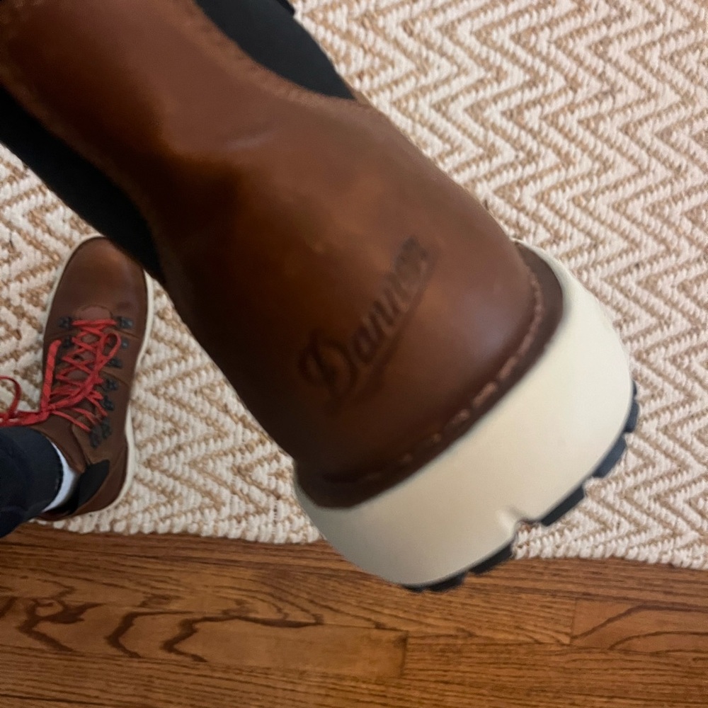 Dinner Brown Leather Hiking Boots with Red Laces - Picture 2 of 6